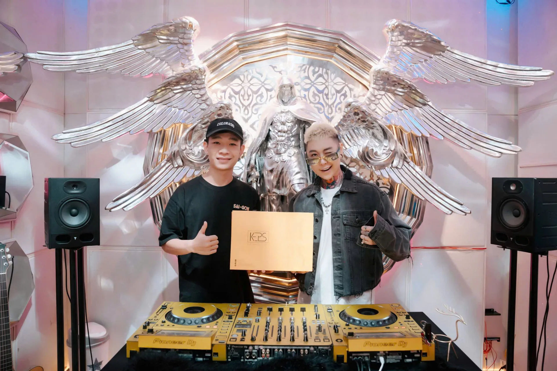 Dịch vụ chuyên nghiệp